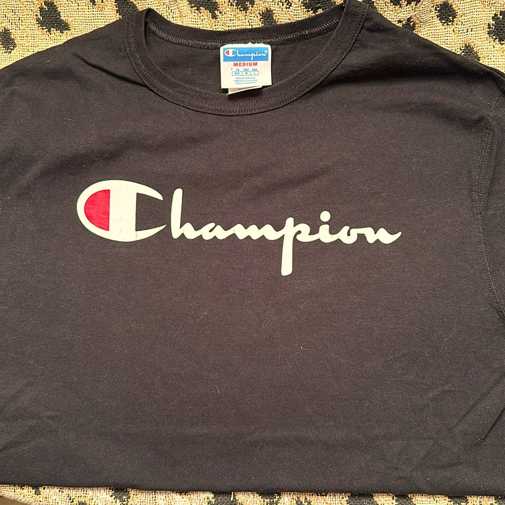 Men’s Champion T-shirt.